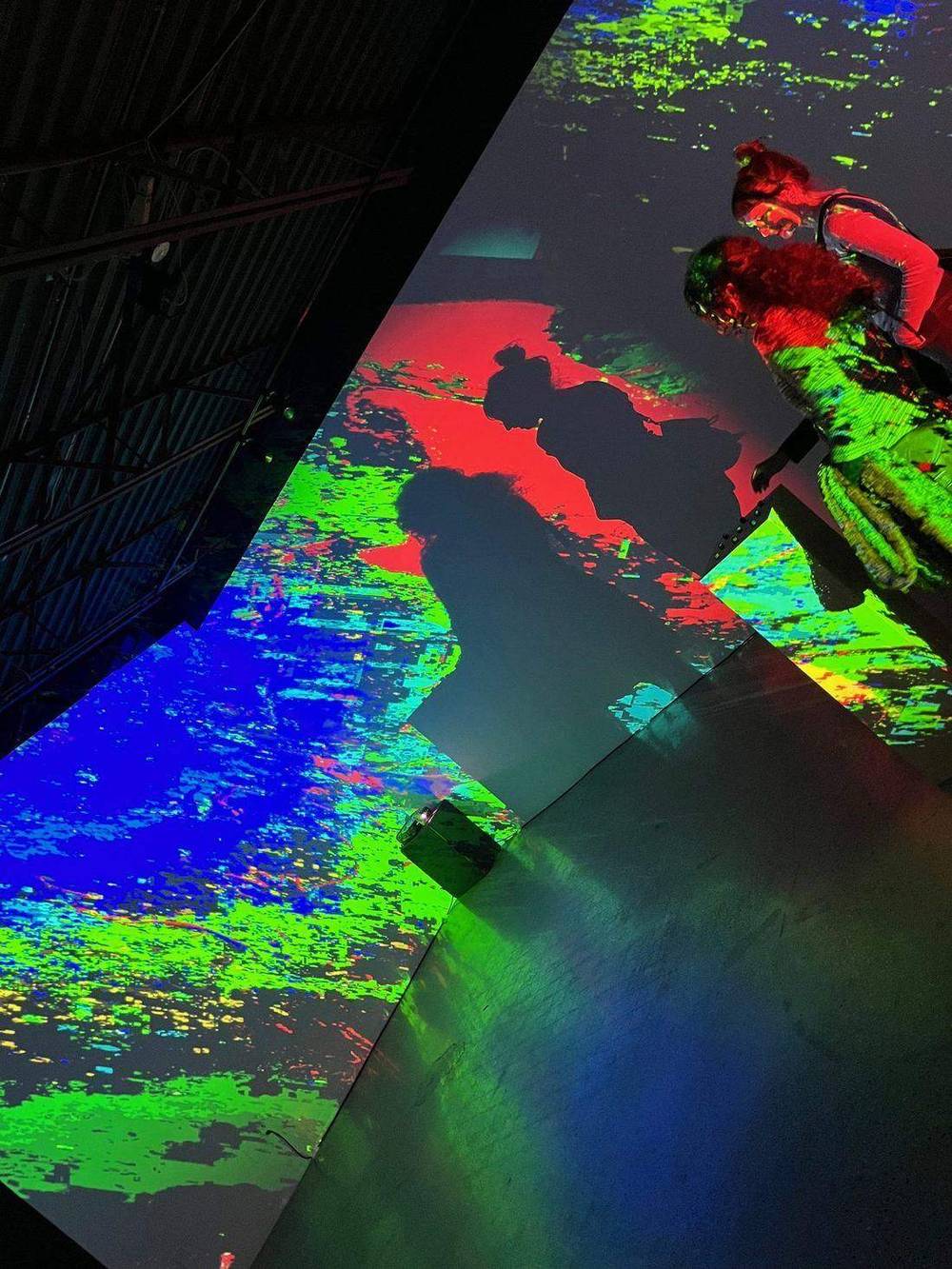 Catalyst installation view
