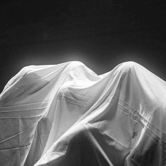A LIVE — performance still