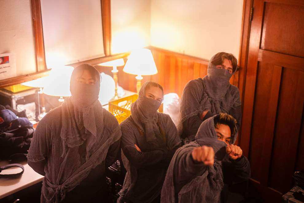 A LIVE — performance still